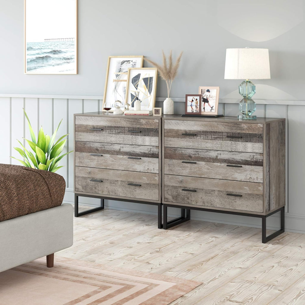 3 Drawer Chest Dresser with Solid Wood Frame and Metal Legs Z66425