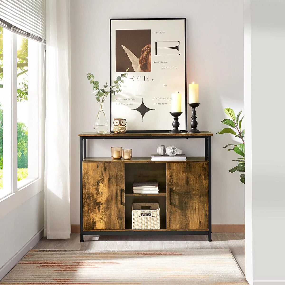 Rustic Brown Sideboard with Two Doors and Adjustable Shelves Q48516