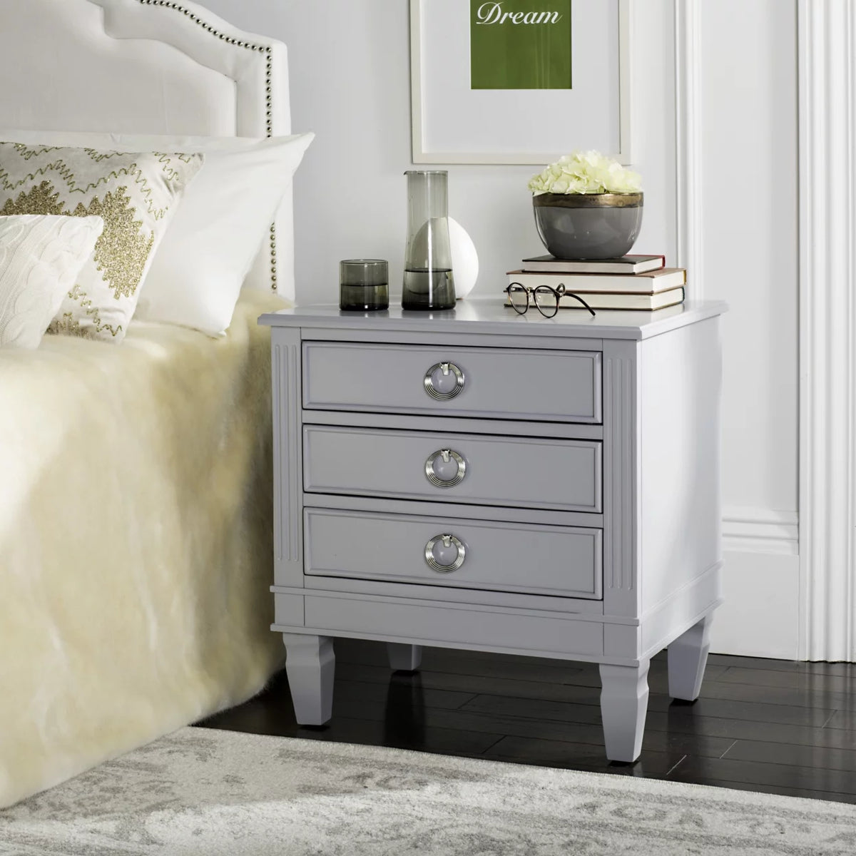 3 Drawer Wood Nightstand R526