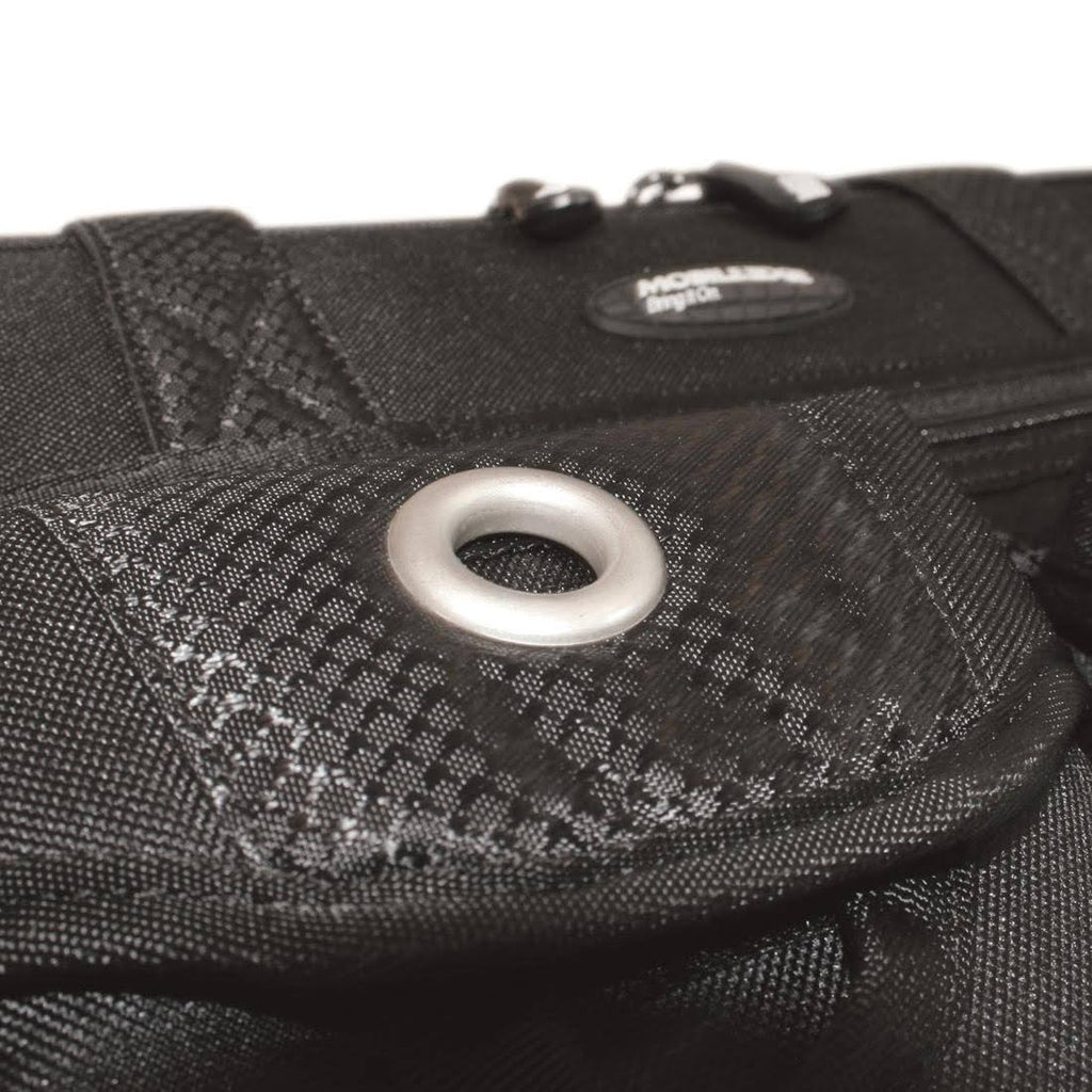 14.1x22 Notebook or 15.4x22 MacBook Messenger Notebook carrying case B605