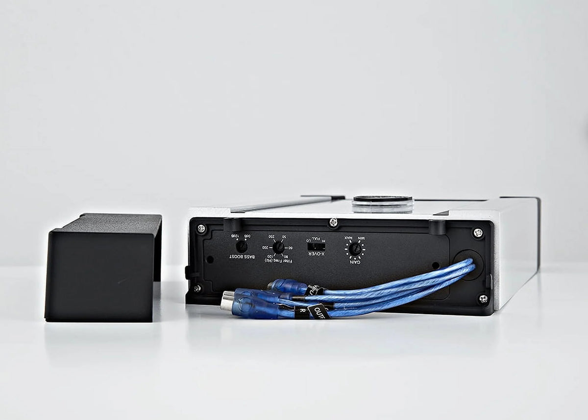 Marine Speaker Package with Amplifier and 6.5 Speakers N340280