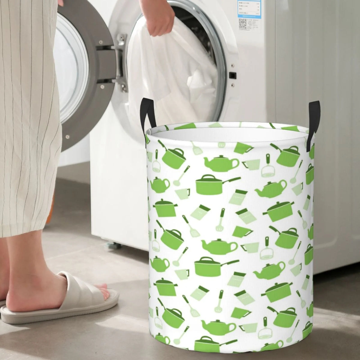 Laundry Hamper With Handles B439564