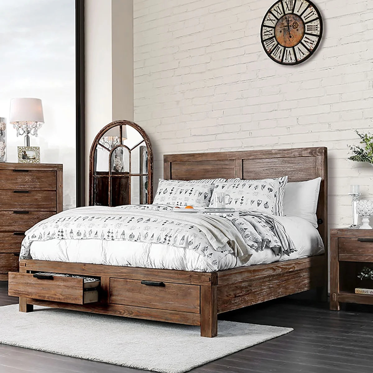 California King Weathered Oak Platform Bed M769