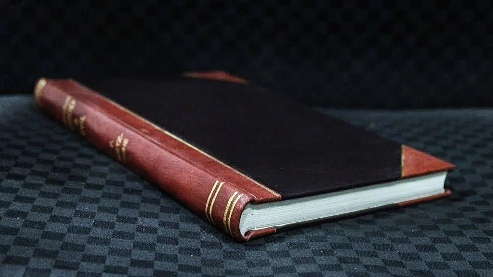 Leatherbound Book Q724224