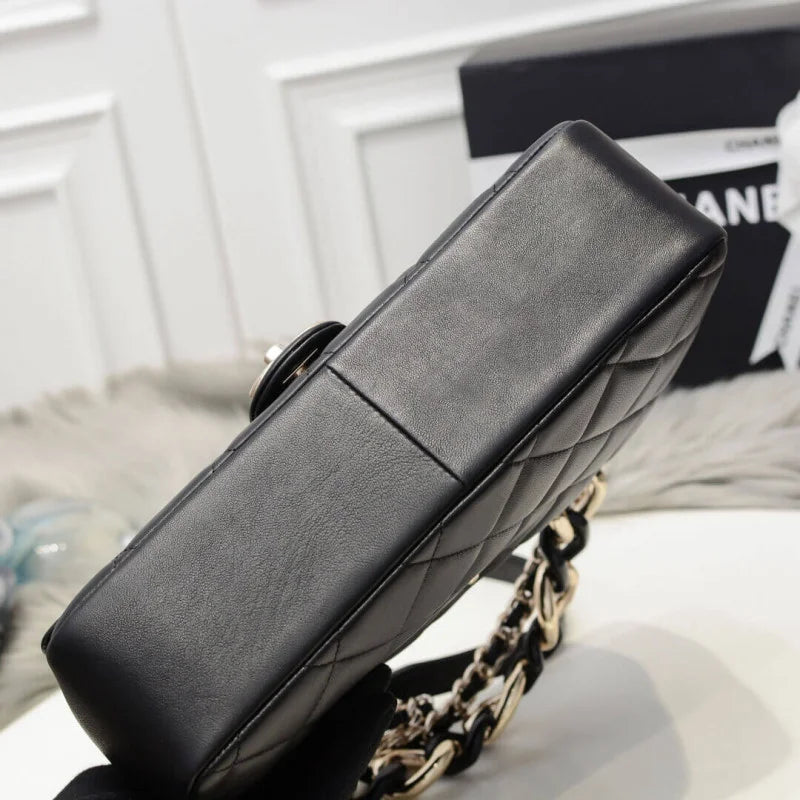 Flap Bag With Large Bi-Color Chain N731621