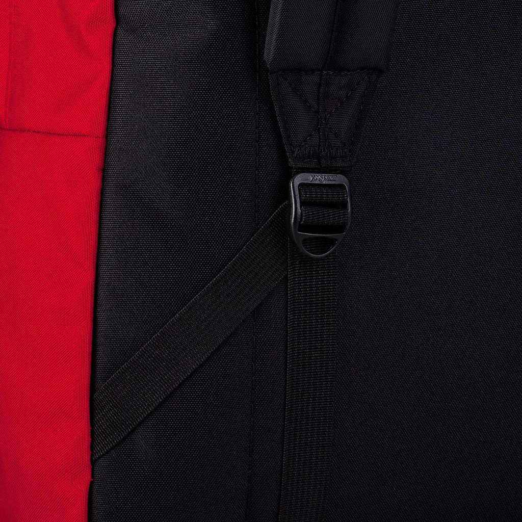 Red 26L Backpack O347