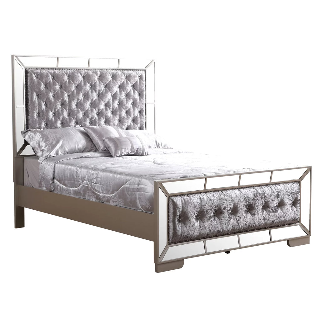Queen Bed O7377