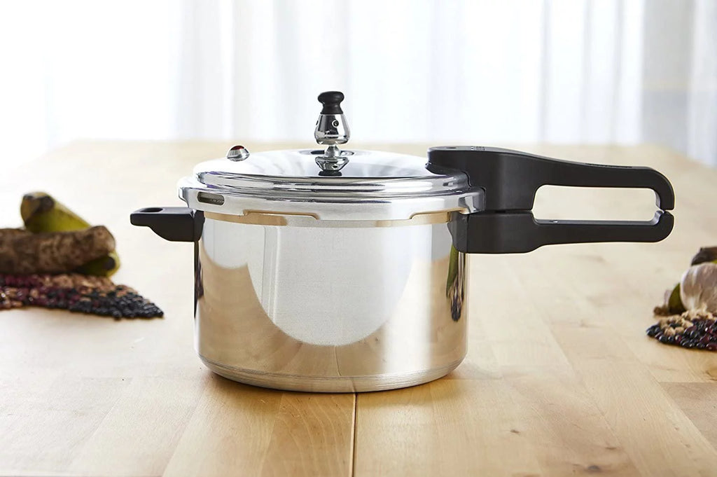 Aluminum Stovetop Pressure Cooker 4.2Qt G84889