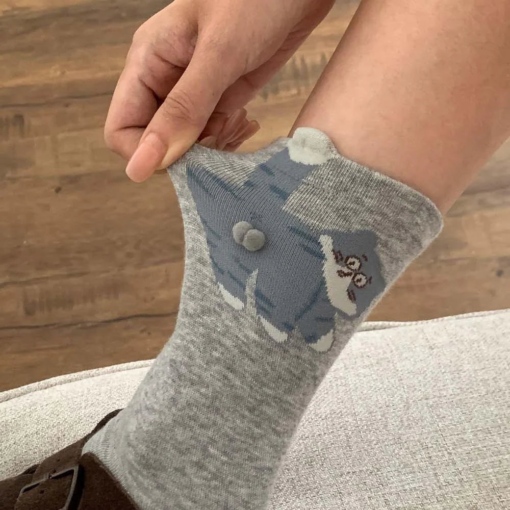 Cute Cat Cotton Socks with Pom Poms Q37170