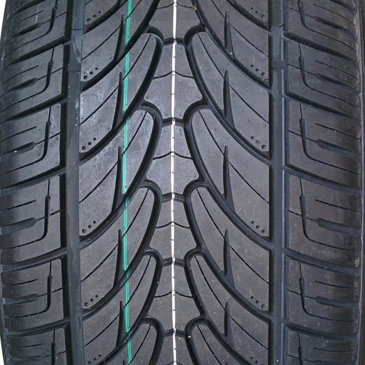 305/30ZR26 109W XL All Season M+S Performance SUV/Pickup Tires F6611