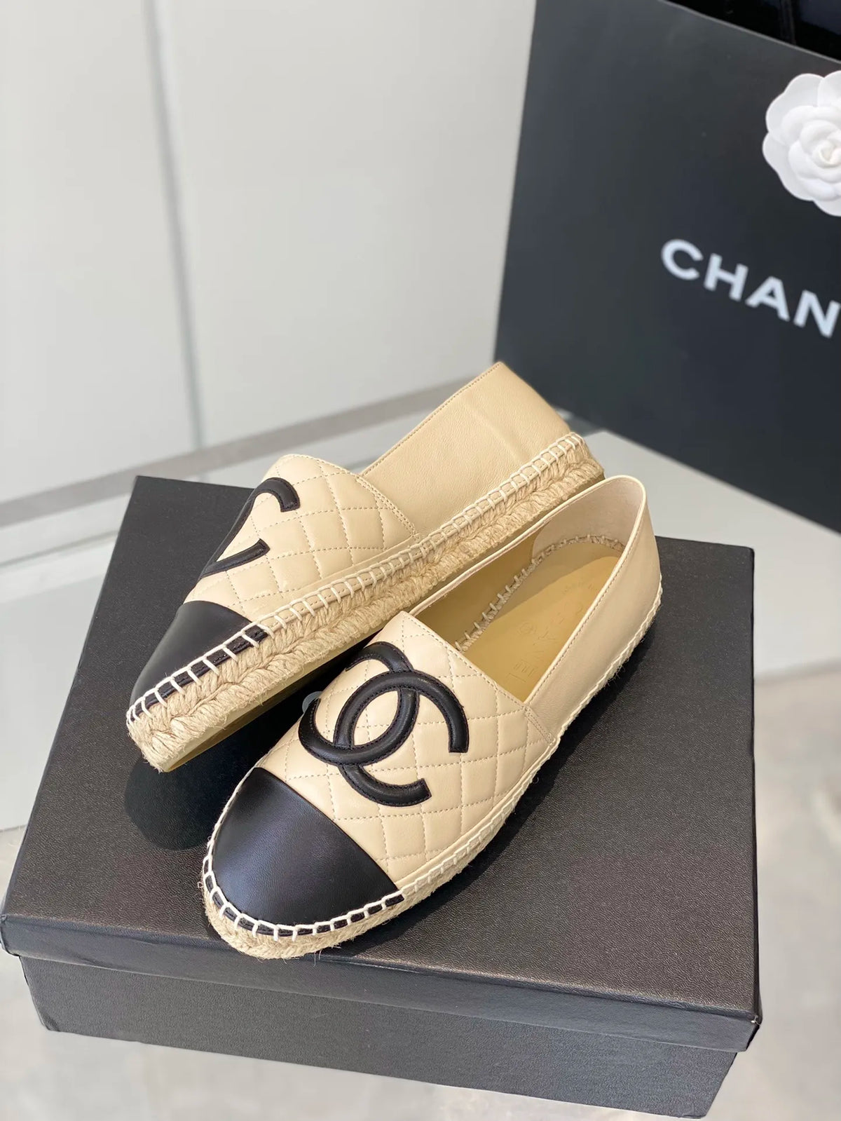 Women Shoes U9999